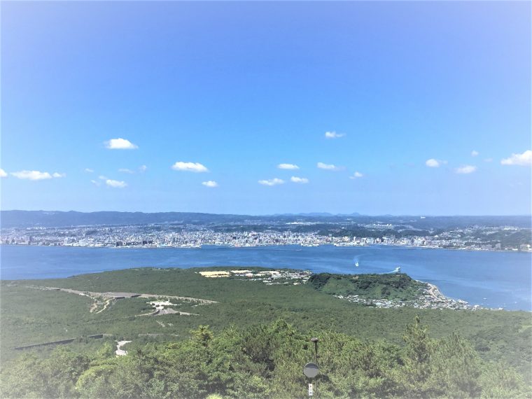 湯之平展望所(桜島)から見た鹿児島市内